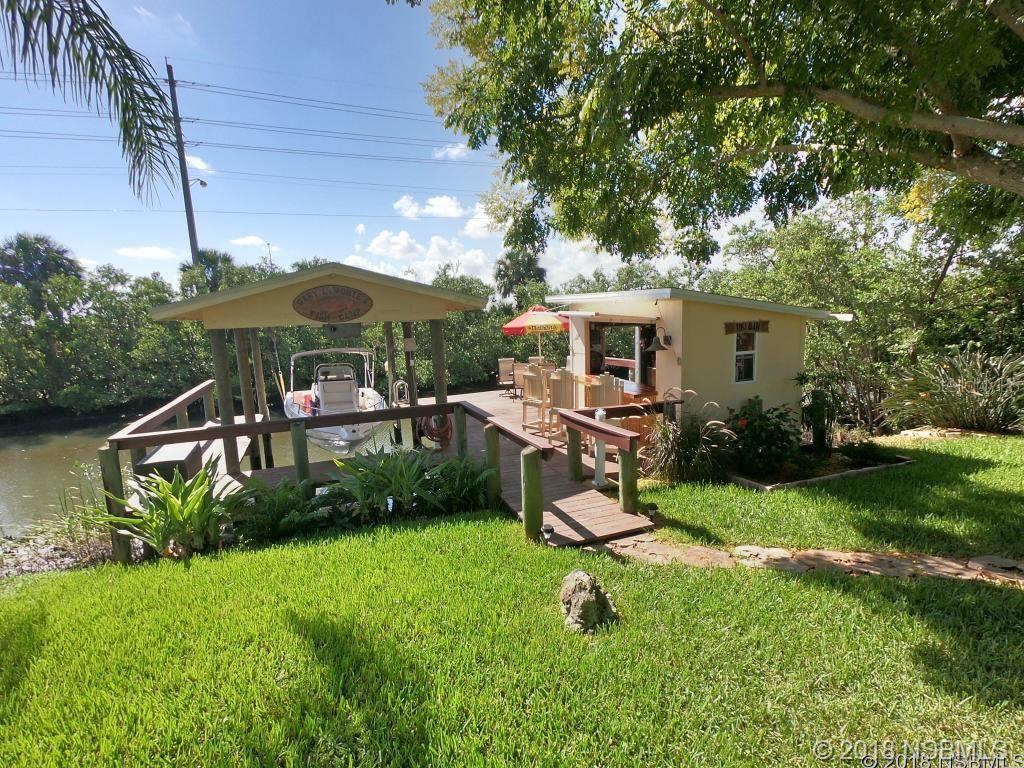 Bouchelles Island - Residential