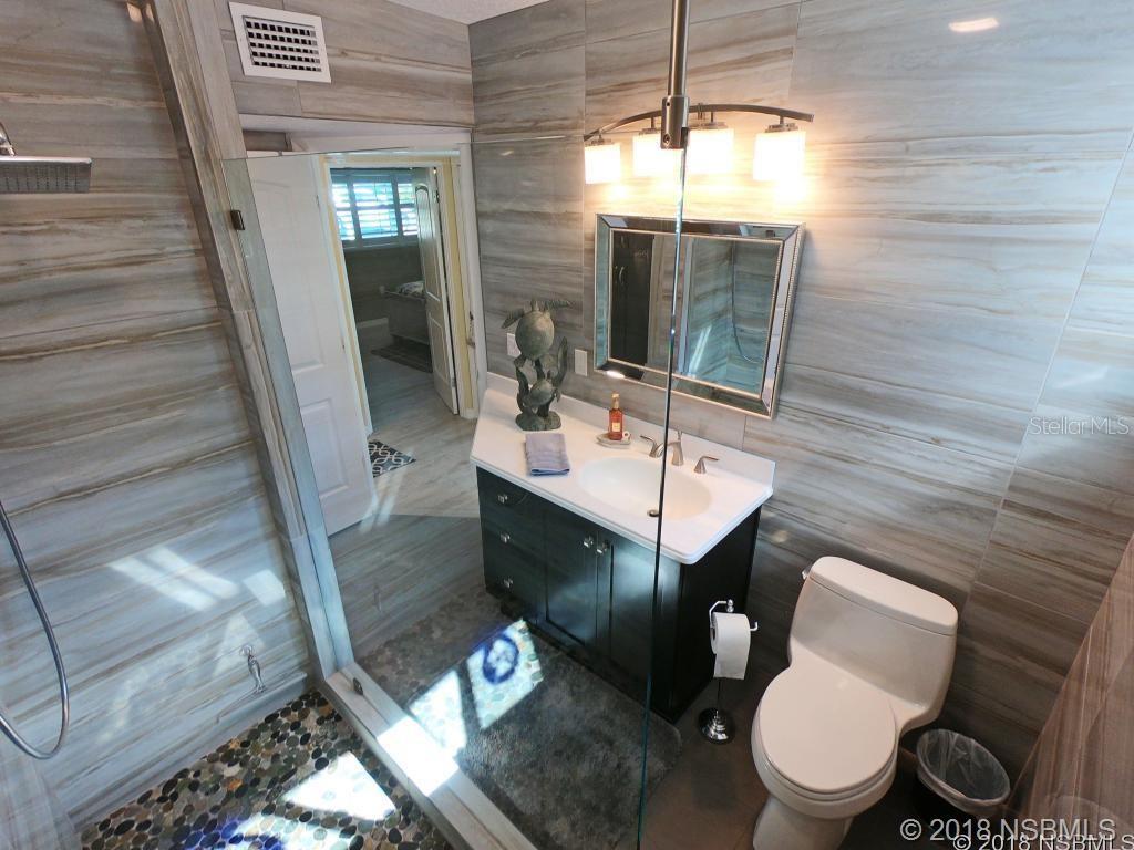 Bouchelles Island - Residential