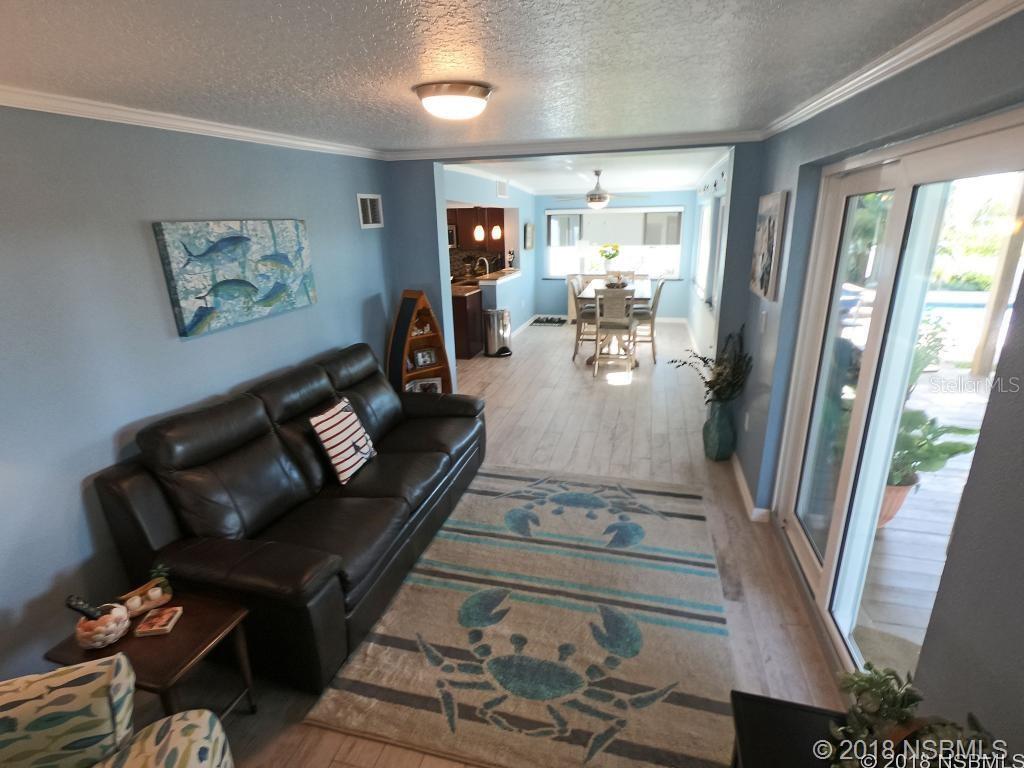 Bouchelles Island - Residential