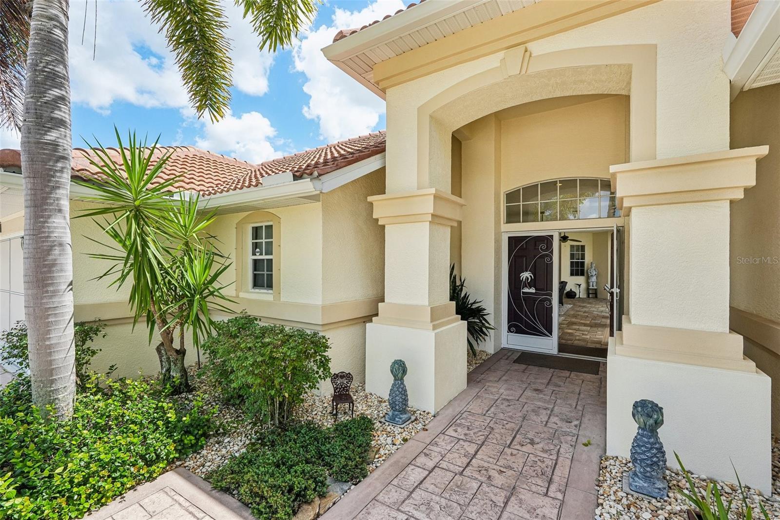 26355 FEATHERSOUND DRIVE