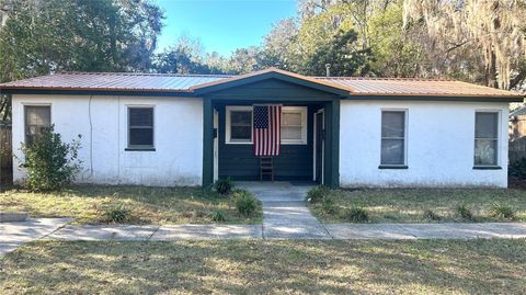 821 NE 8TH AVENUE GAINESVILLE FL 32601