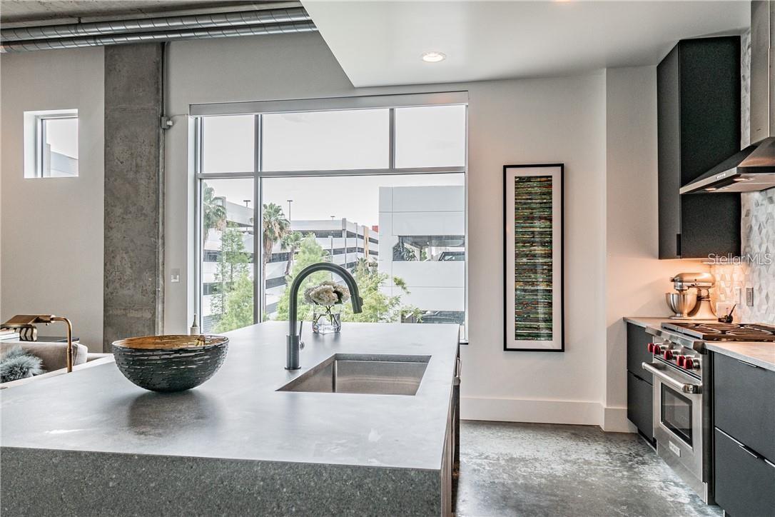 VICTORY LOFTS A CONDO - Residential Lease