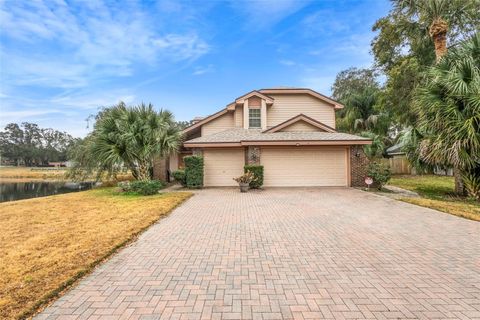 Photo of 2170 Wekiwa Oaks Drive, Apopka, FL 32703 (MLS # O6382366)
