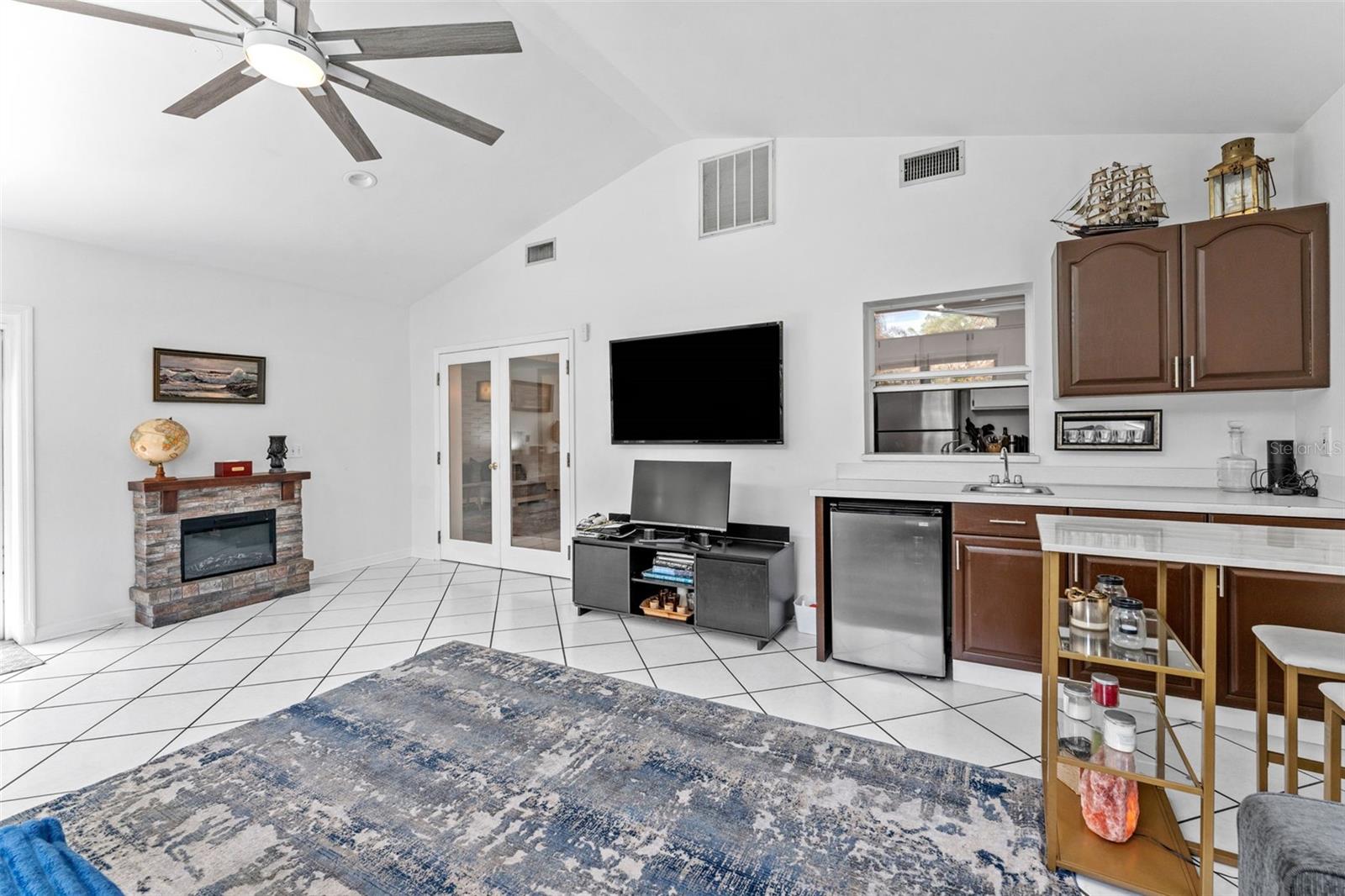 RALSTON BEACH MANOR UNIT 2 - Residential