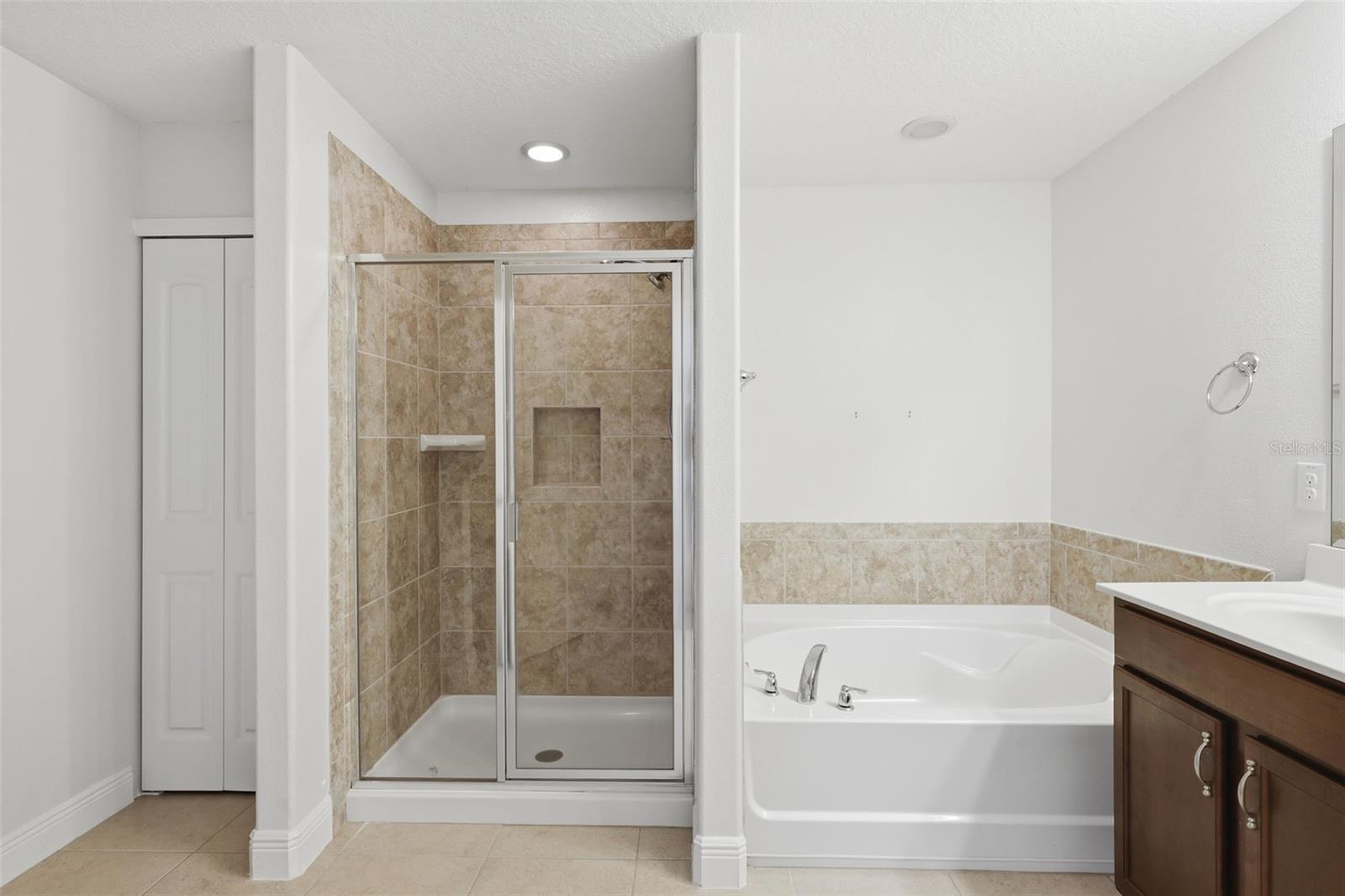 VICTORIA PARK INC 04 - Residential