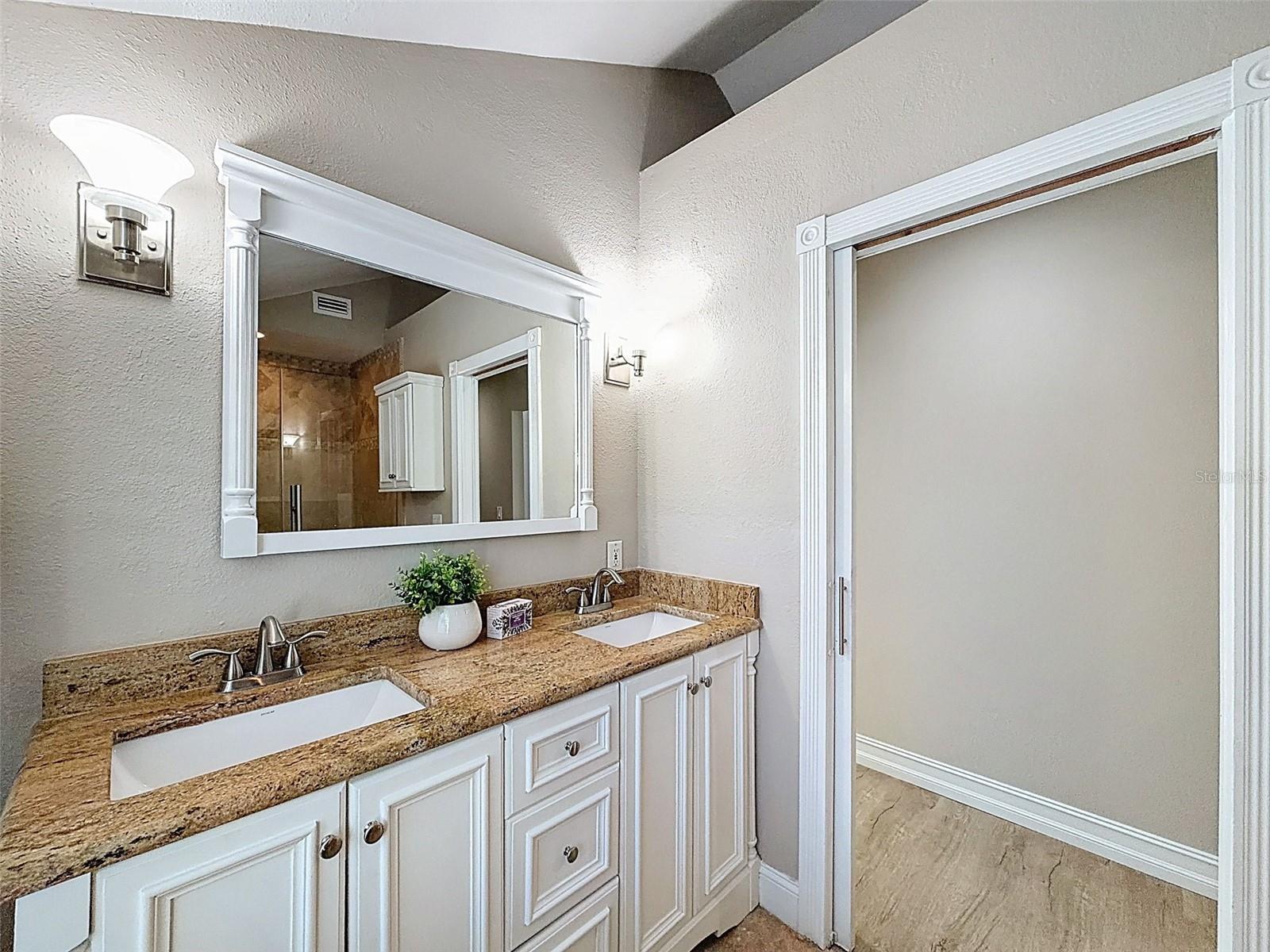 FOX RIDGE - Residential