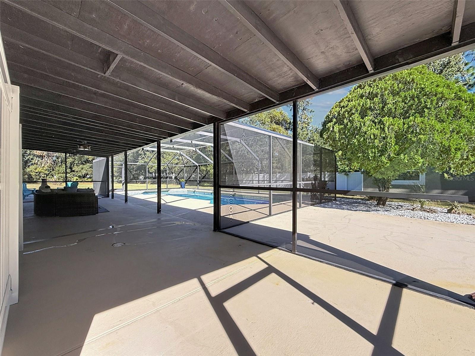 FOX RIDGE - Residential