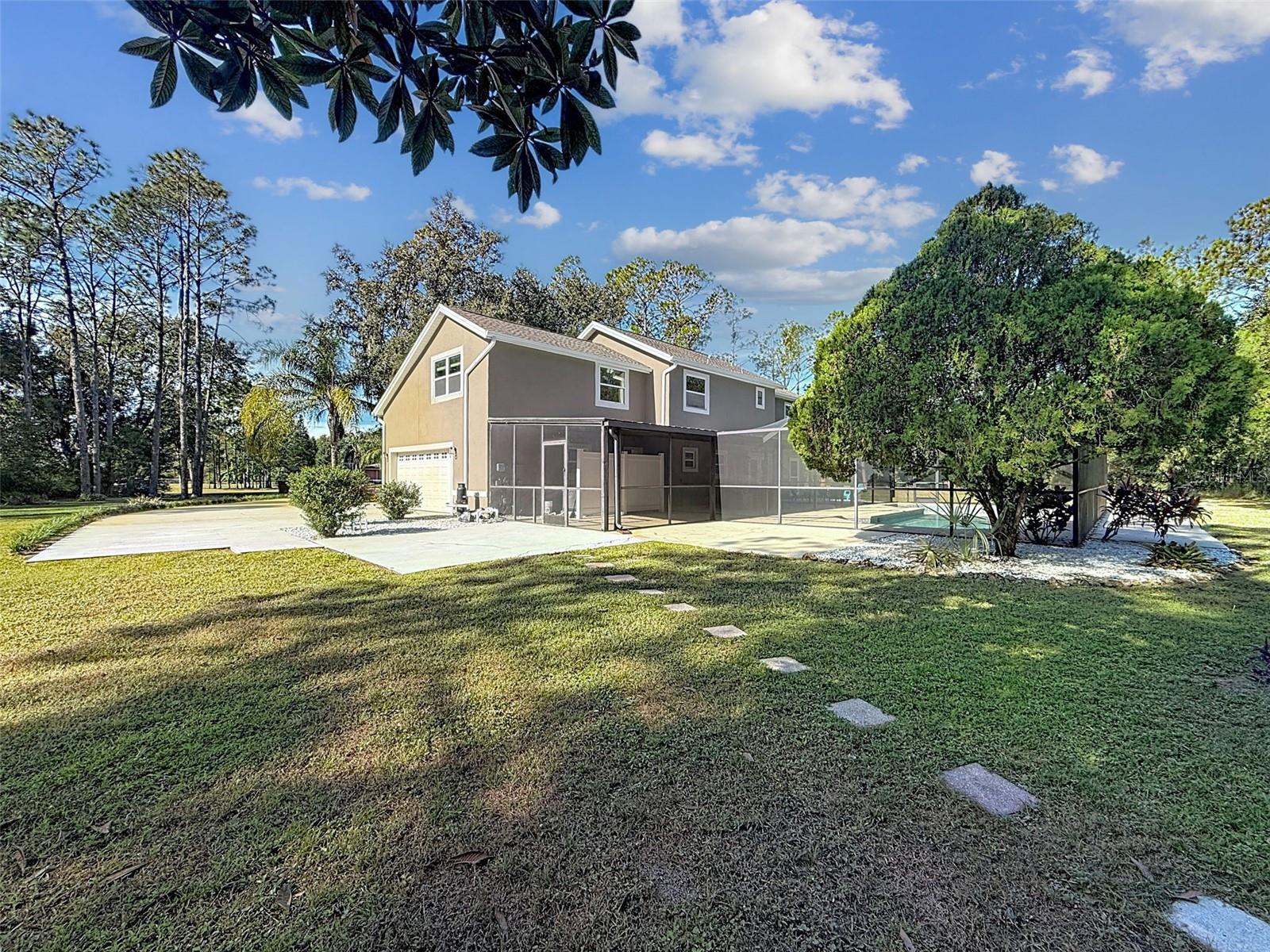 FOX RIDGE - Residential