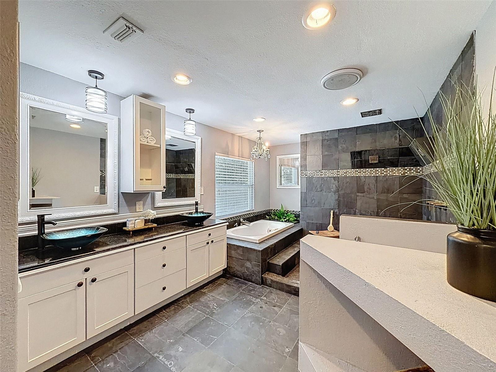 FOX RIDGE - Residential