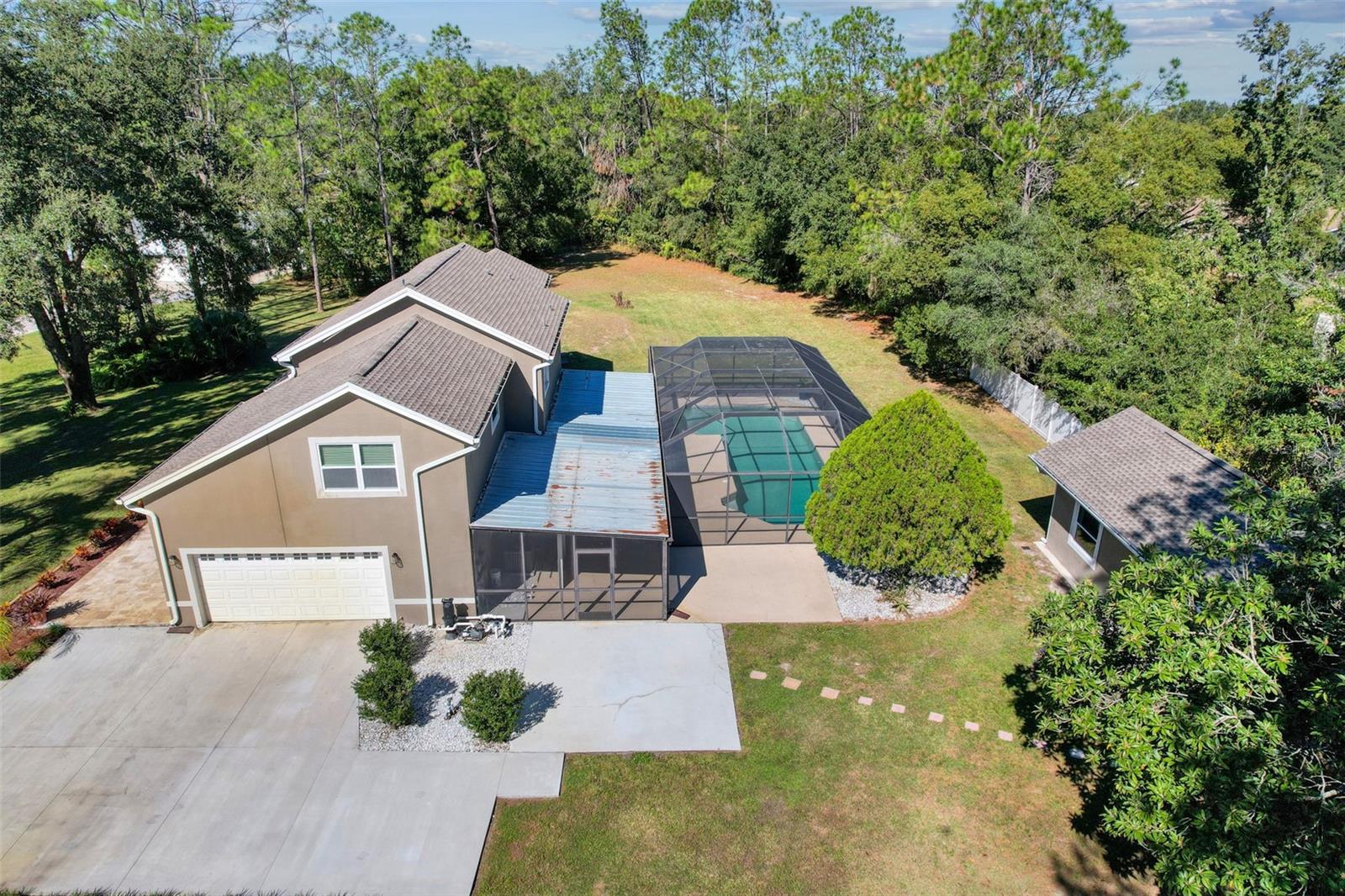 FOX RIDGE - Residential