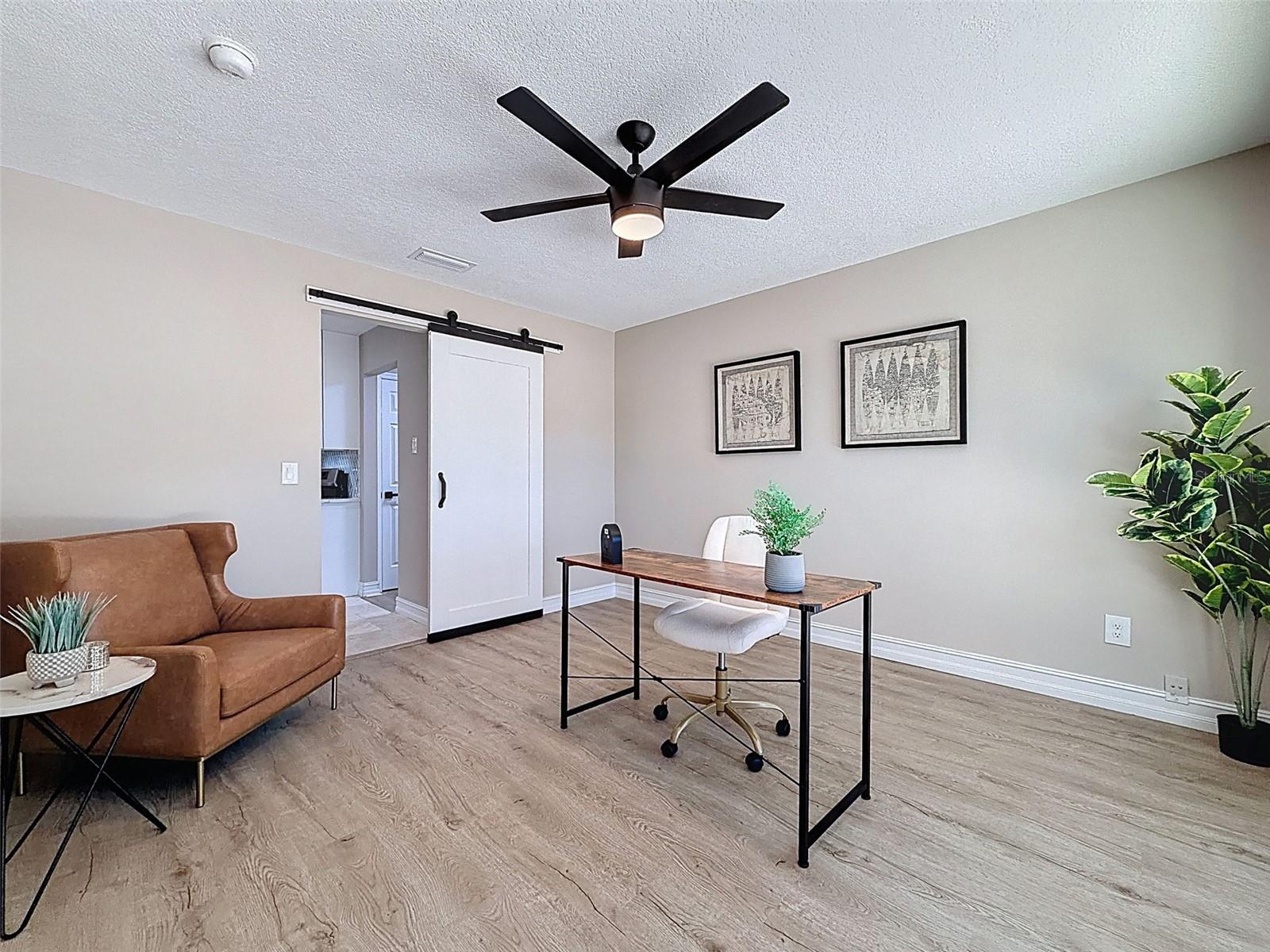 FOX RIDGE - Residential