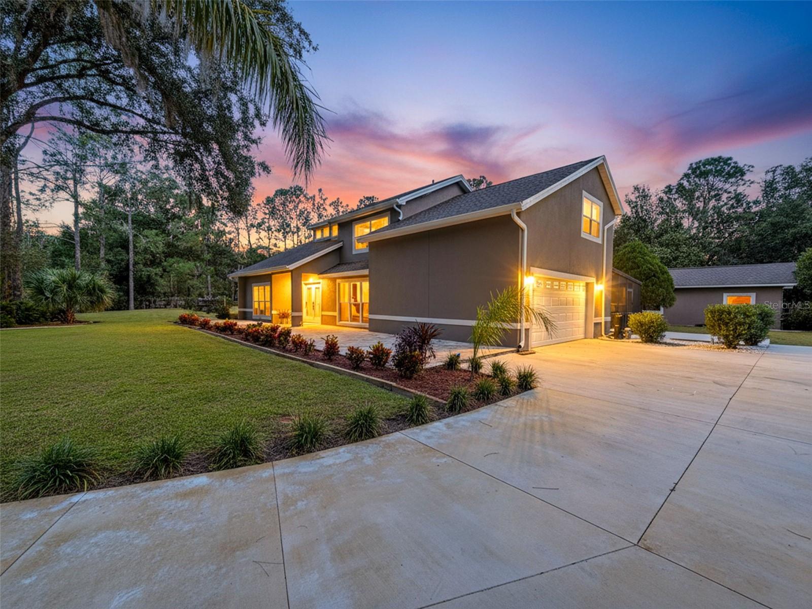 FOX RIDGE - Residential