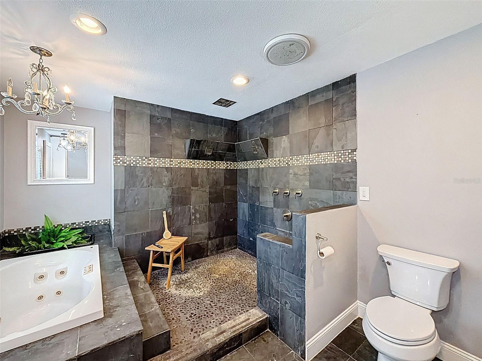 FOX RIDGE - Residential