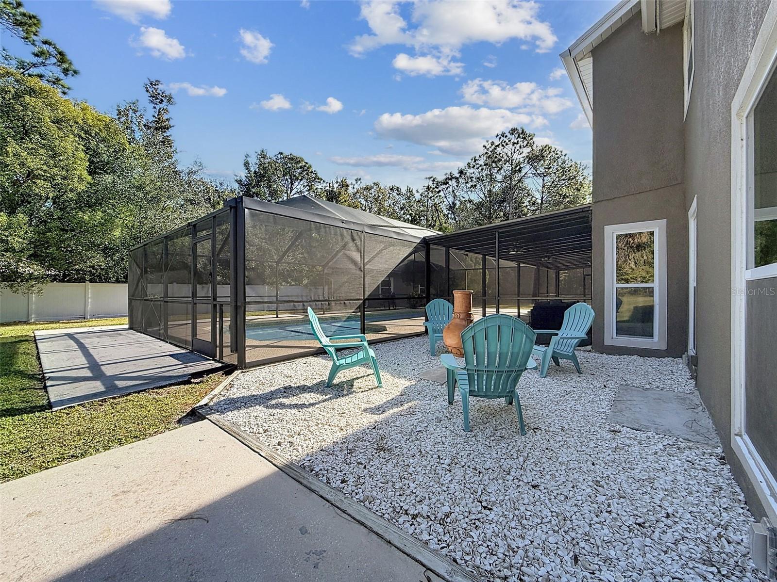 FOX RIDGE - Residential