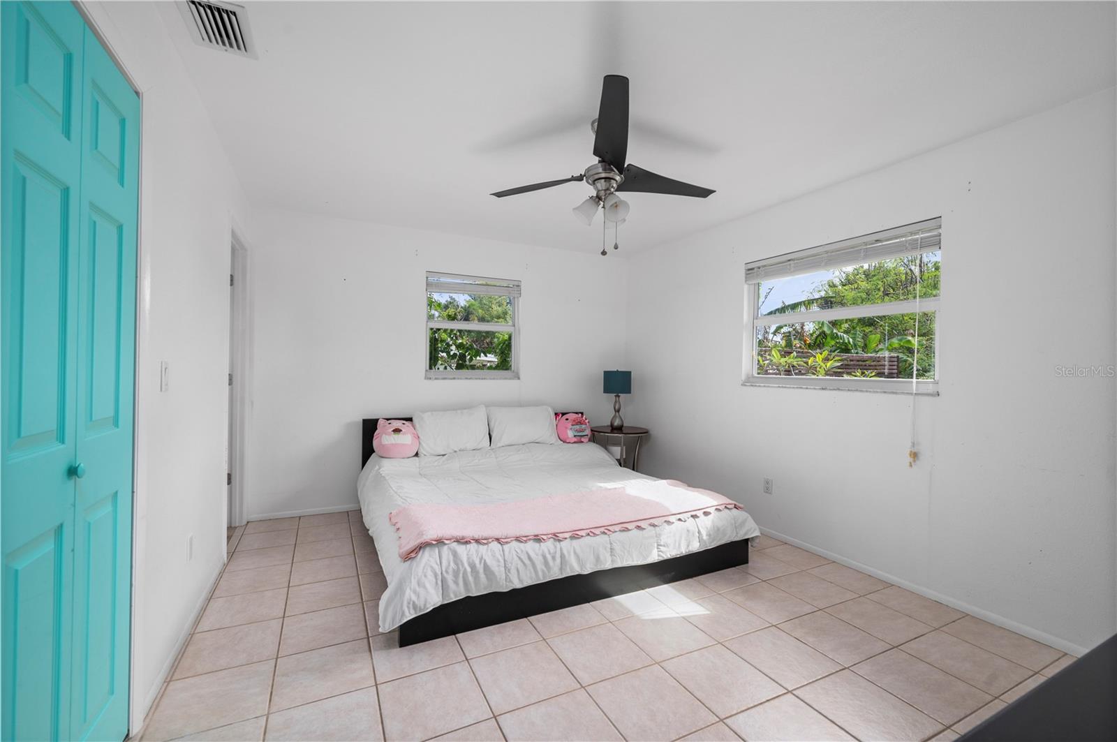 CHARLOTTE PARK - Residential