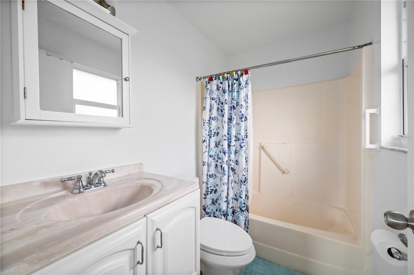 CHARLOTTE PARK - Residential