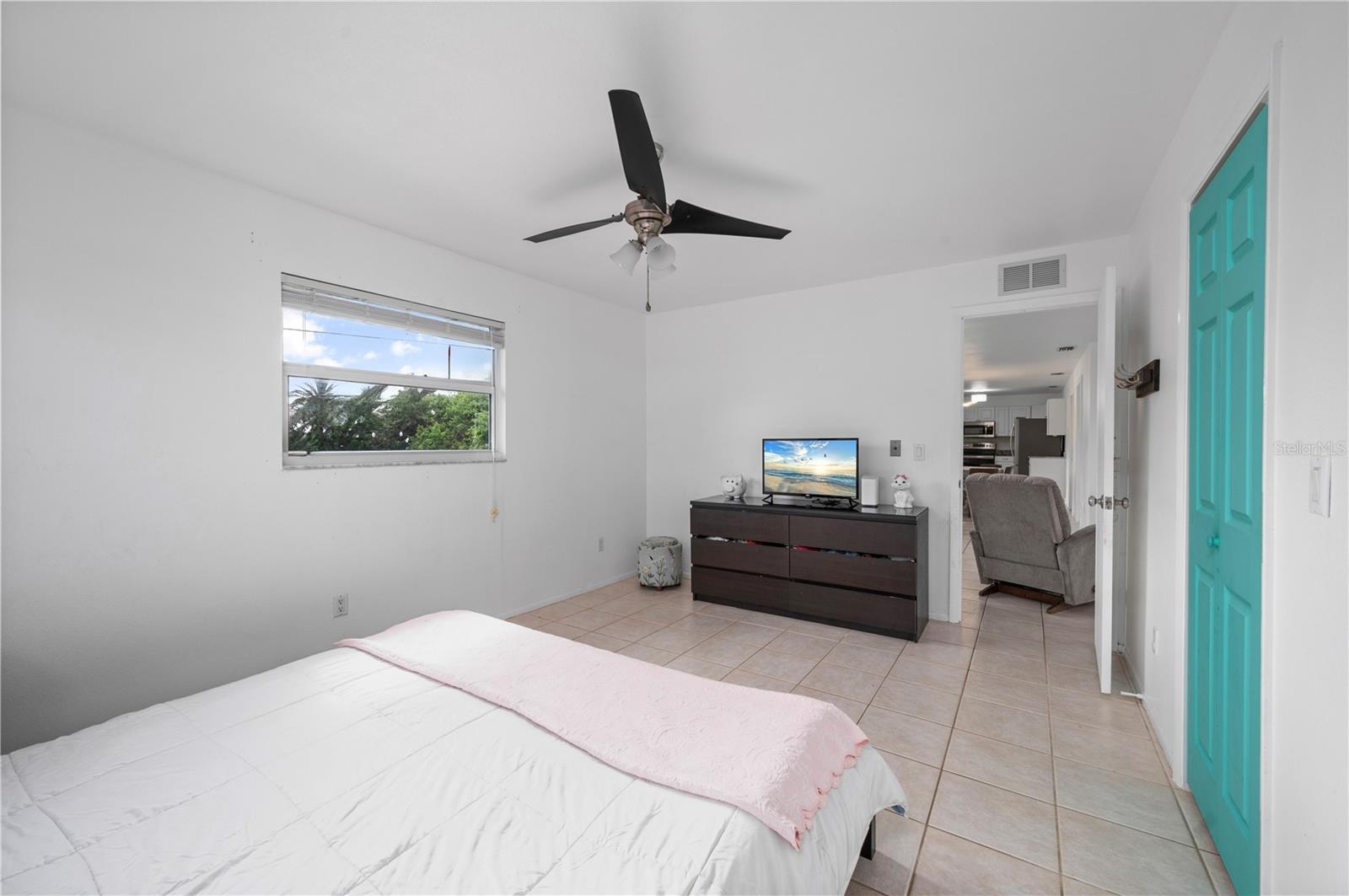 CHARLOTTE PARK - Residential