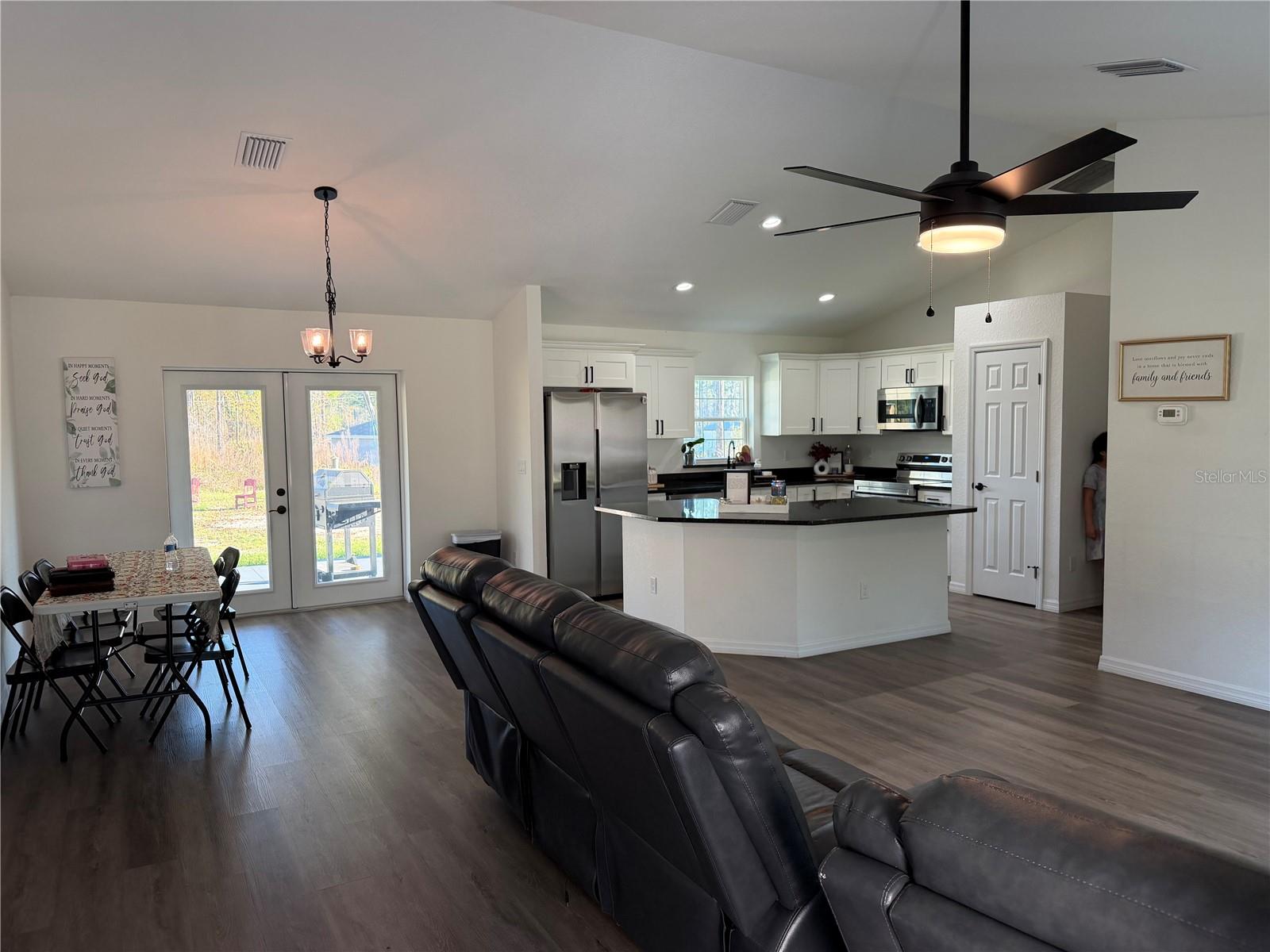 MARION OAKS UN 09 - Residential