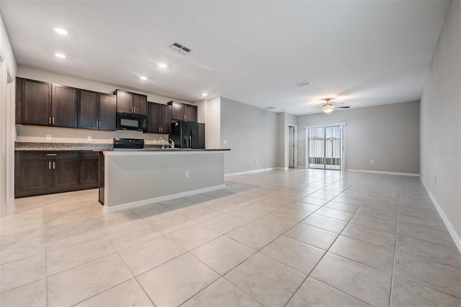 TOUCHSTONE PHASE 4 - Residential Lease