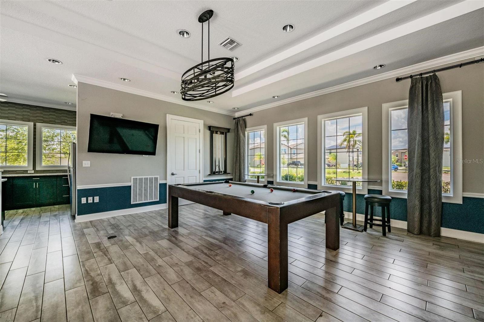 TOUCHSTONE PHASE 4 - Residential Lease