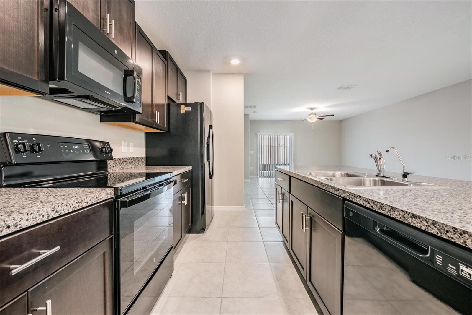 TOUCHSTONE PHASE 4 - Residential Lease