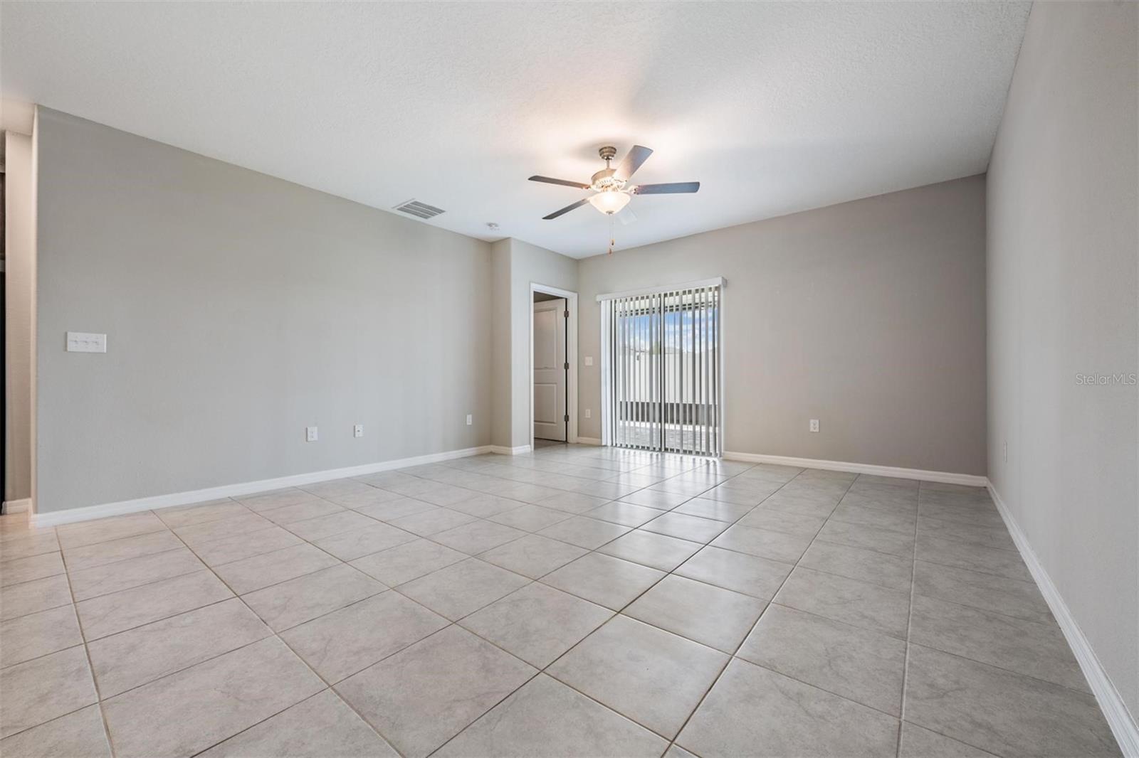 TOUCHSTONE PHASE 4 - Residential Lease