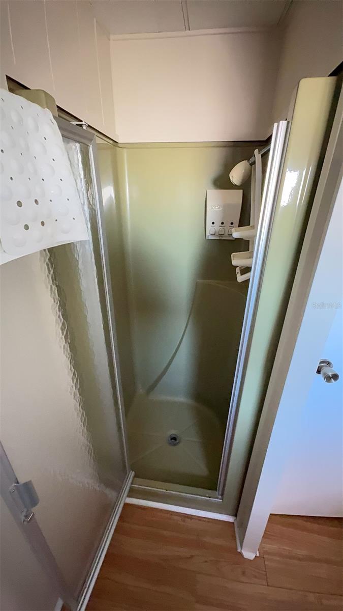 REGENCY COVE A COOPERATIVE - Residential Lease