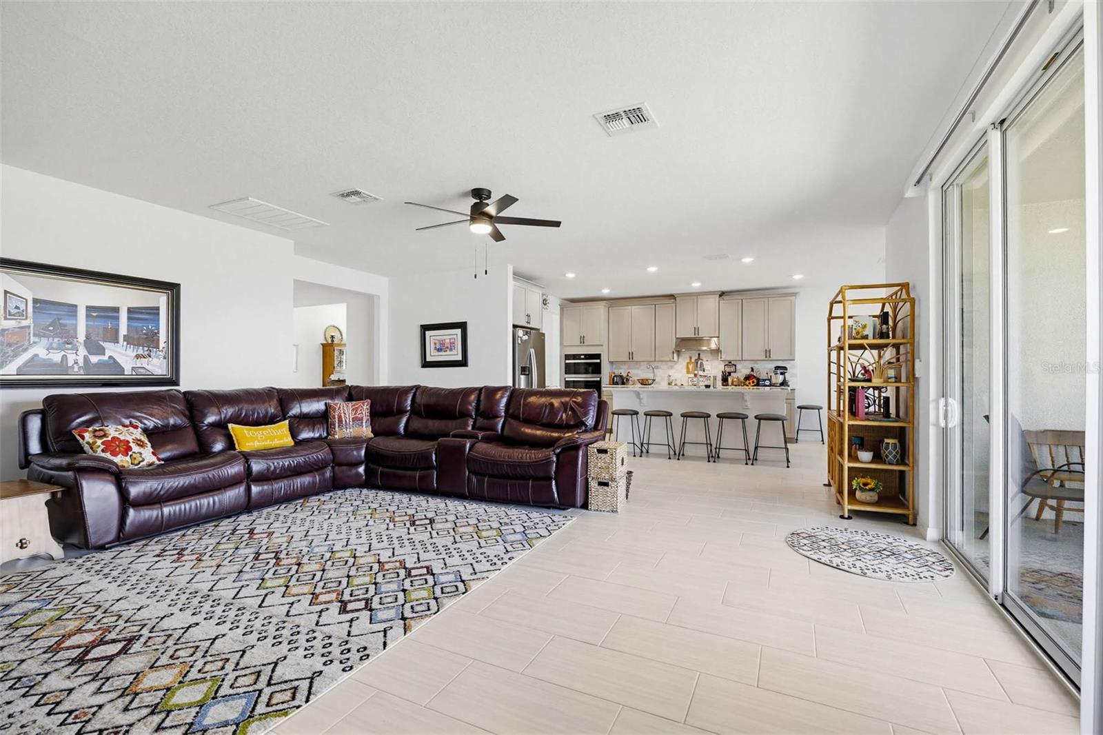 GROVE/STUART XING PH ONE - Residential