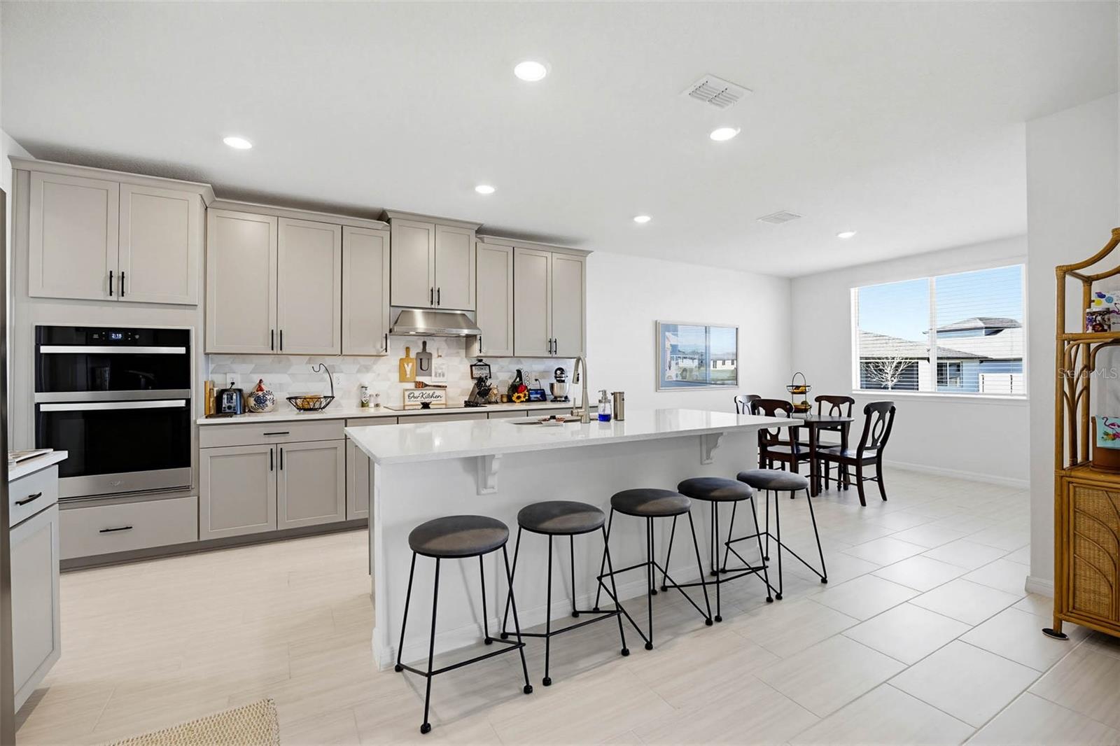 GROVE/STUART XING PH ONE - Residential