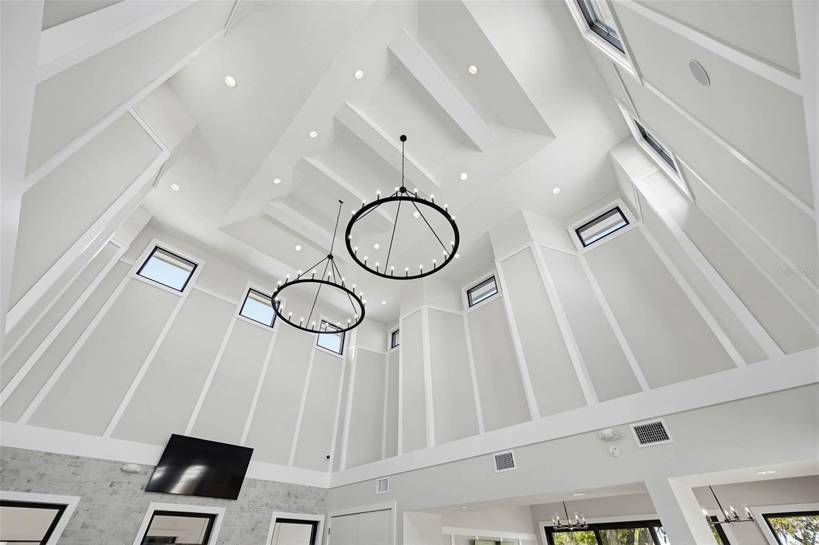 GROVE/STUART XING PH ONE - Residential