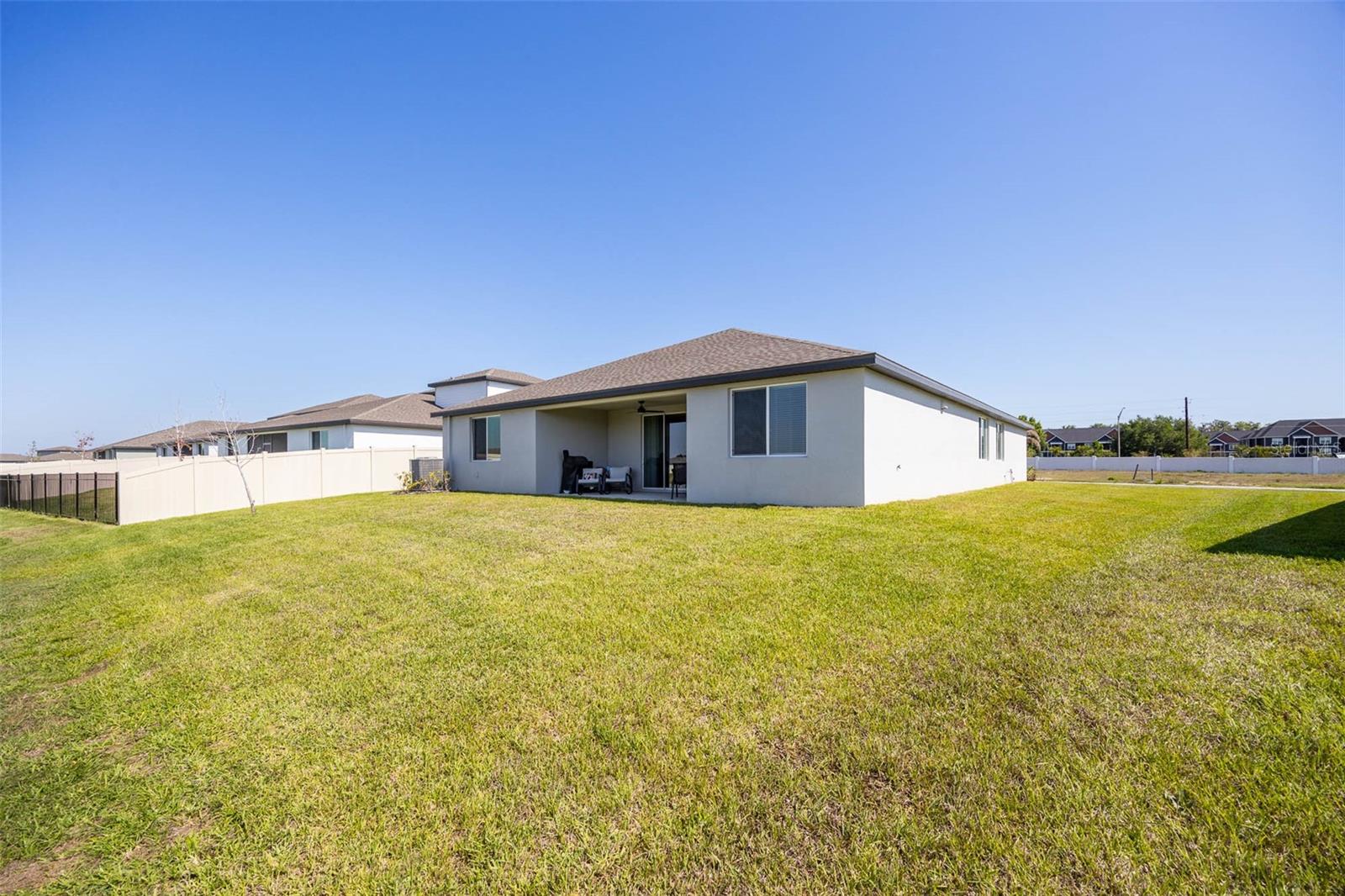 GROVE/STUART XING PH ONE - Residential