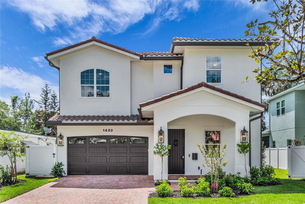 Photo of 1430 Stetson Street, Orlando, FL 32804 (MLS # O6447213)