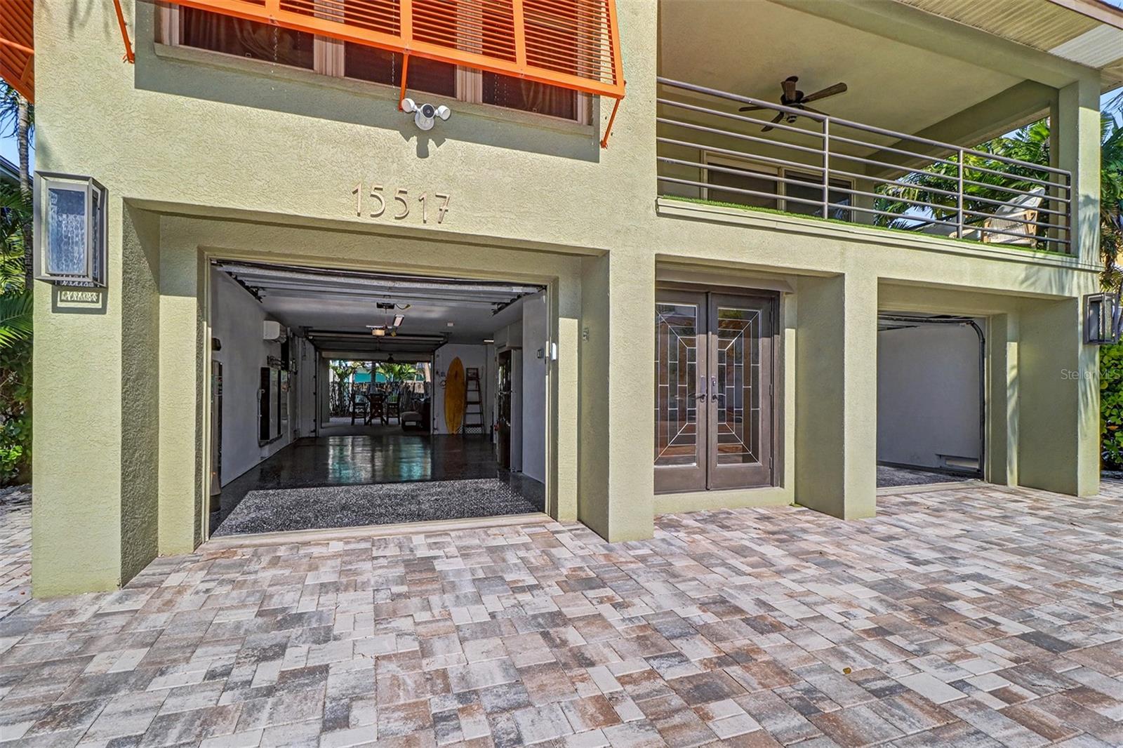 LONE PALM BEACH 1ST ADD - Residential