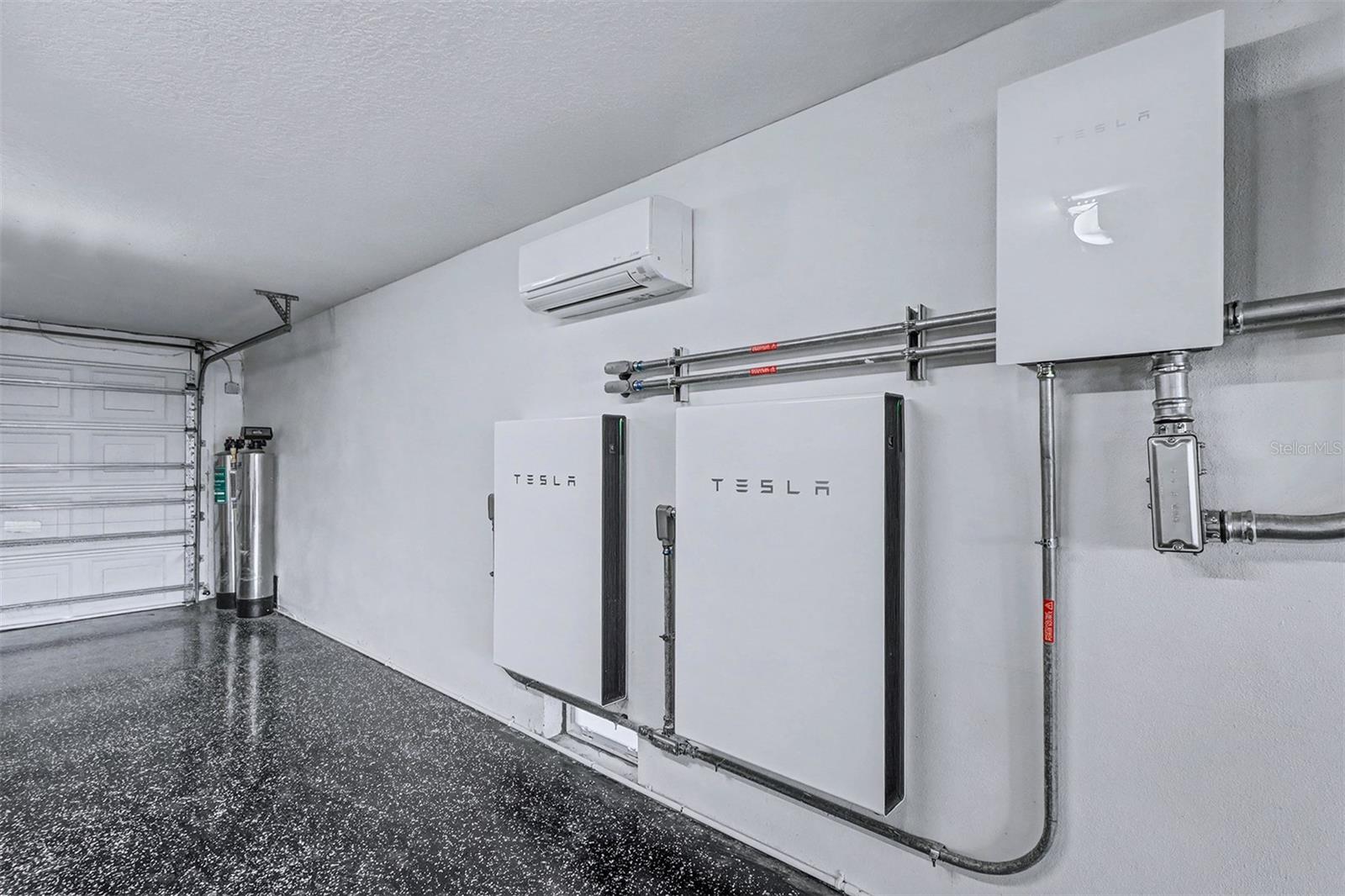 LONE PALM BEACH 1ST ADD - Residential