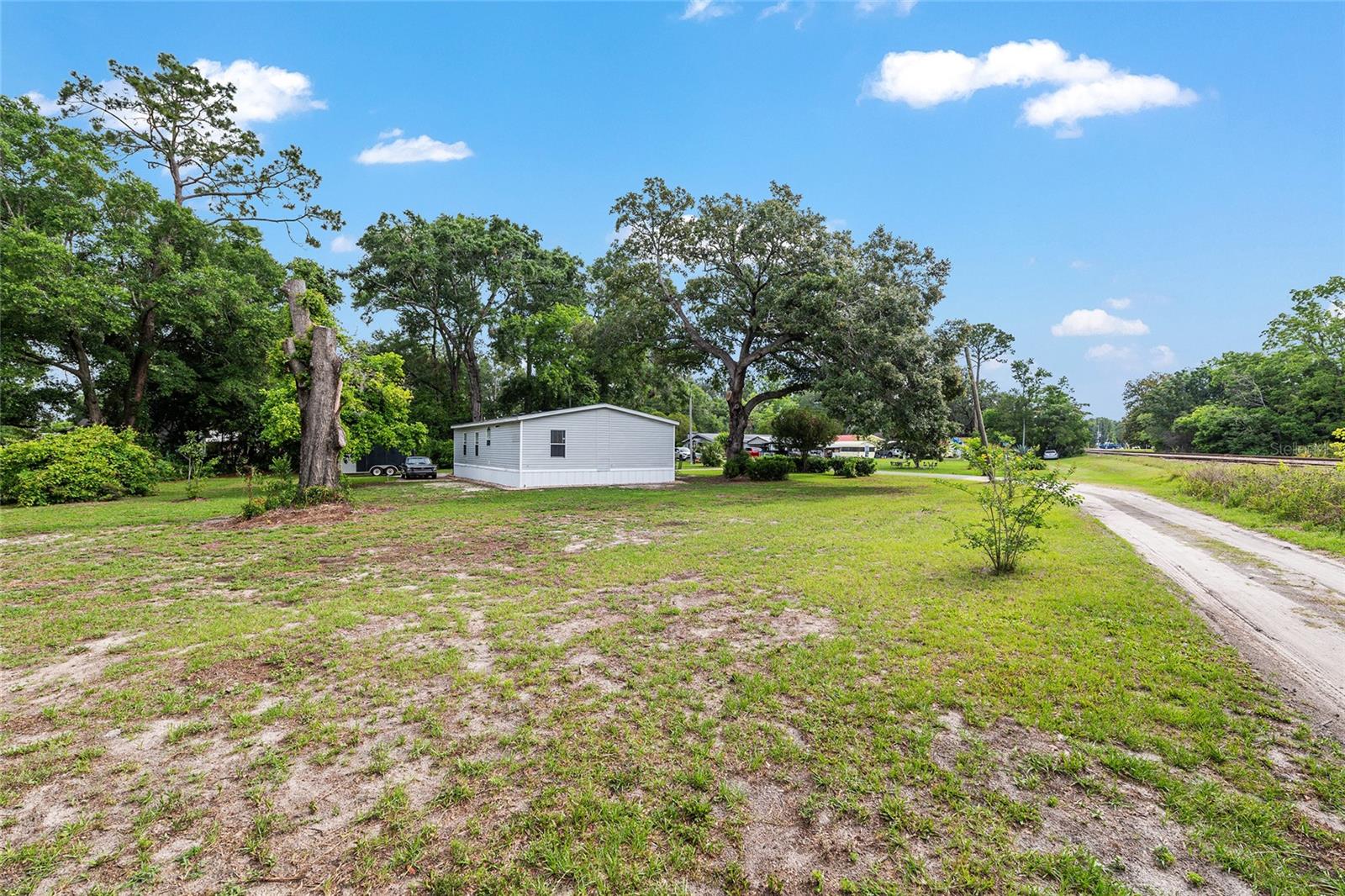 NEWBERRY CHAPMAN & WHITES ADD - Residential