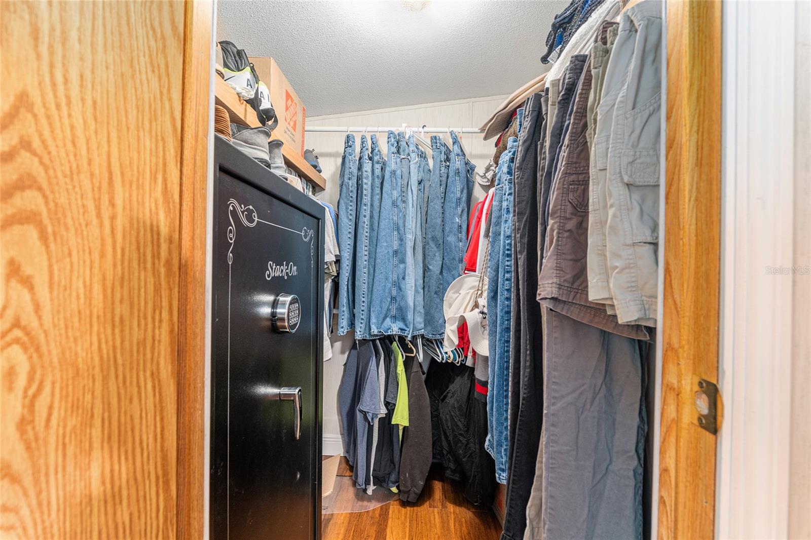 NEWBERRY CHAPMAN & WHITES ADD - Residential