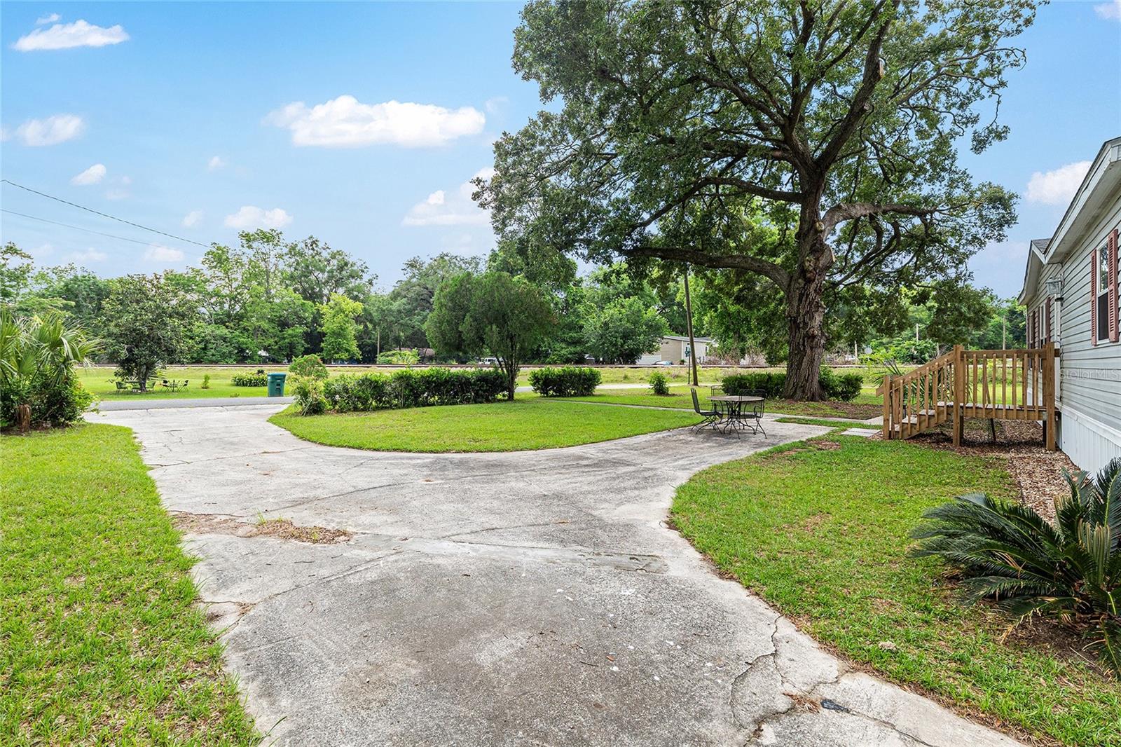 NEWBERRY CHAPMAN & WHITES ADD - Residential