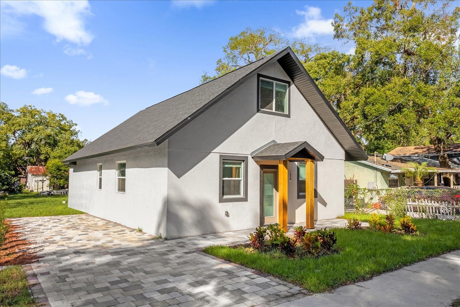 600 LAKEWOOD AVENUE