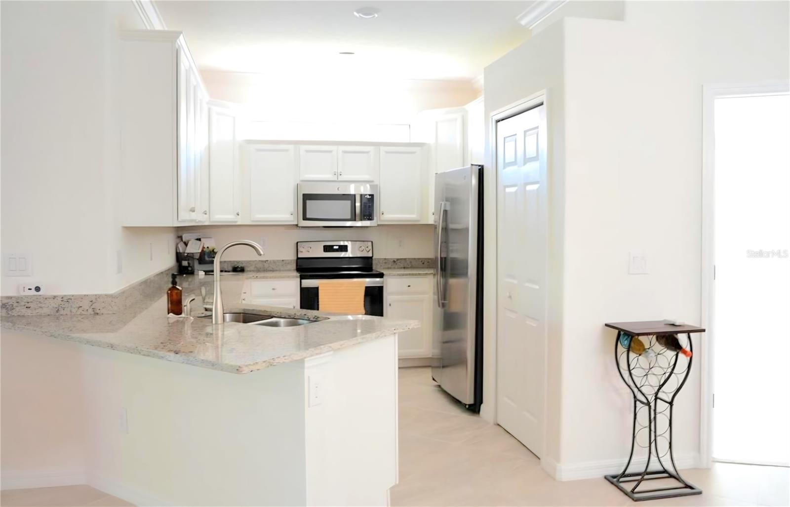 SARASOTA NATIONAL PH 13-A - Residential