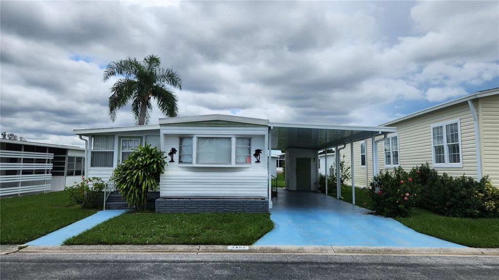 Photo of 3402 Spanish Oak Terrace, Sarasota, FL 34237 (MLS # A4664744)