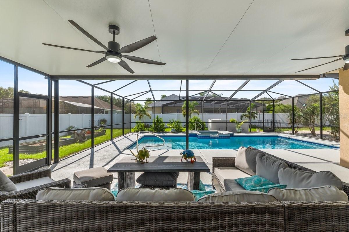 ESTATES AUBURNDALE PH 02 - Residential