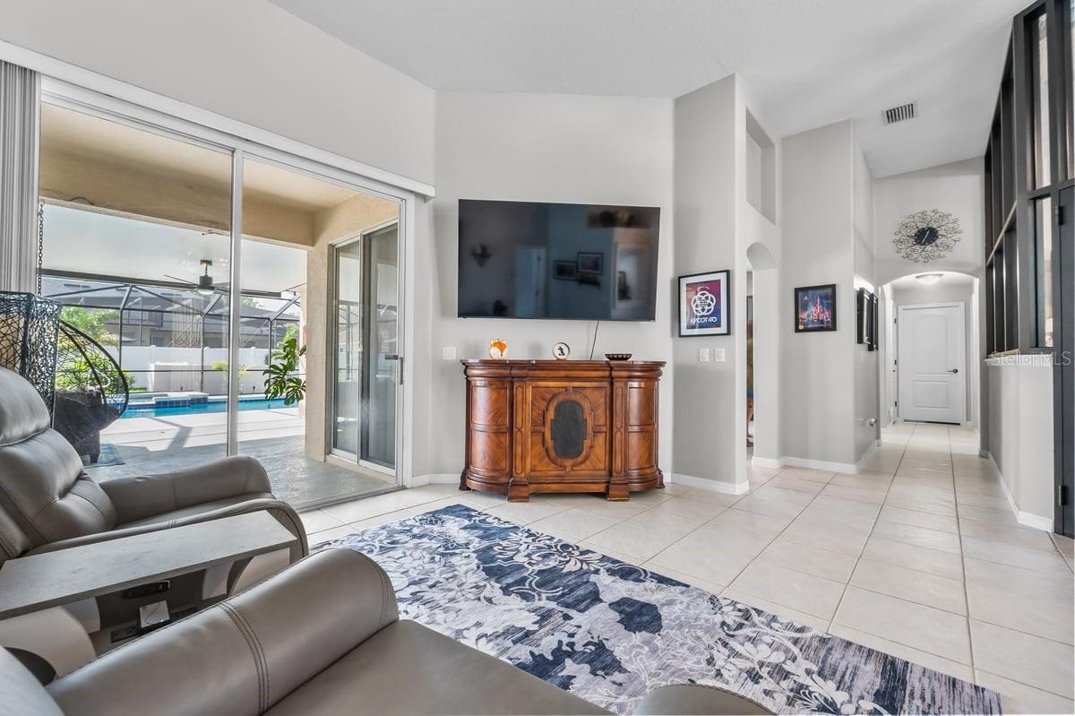 ESTATES AUBURNDALE PH 02 - Residential