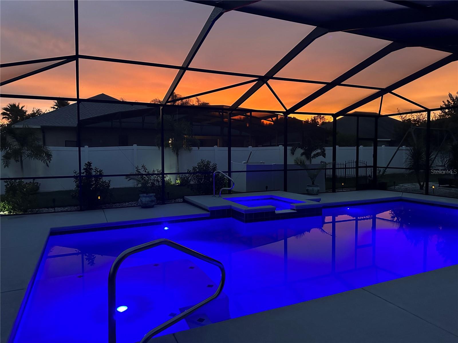 ESTATES AUBURNDALE PH 02 - Residential