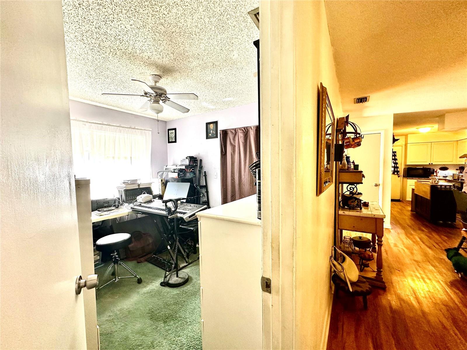 HIDDEN OAKS UNREC - Residential