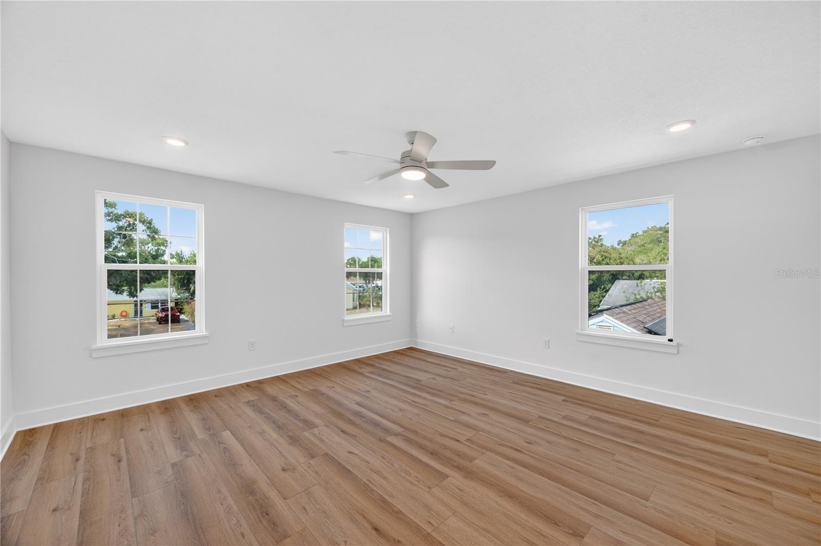 MAGNOLIA PARK - Residential