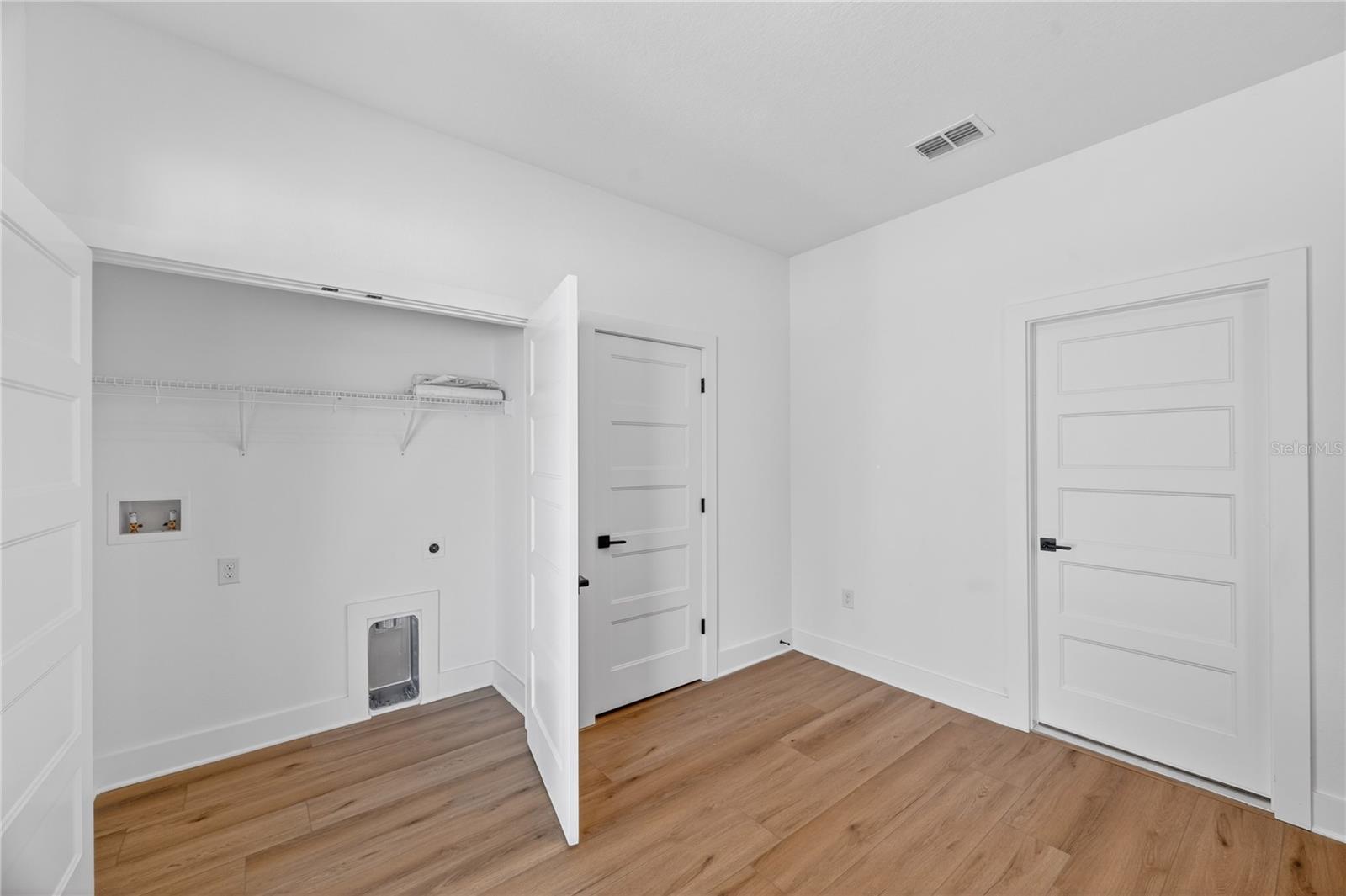 MAGNOLIA PARK - Residential
