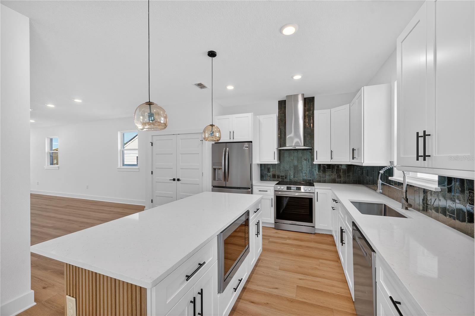 MAGNOLIA PARK - Residential