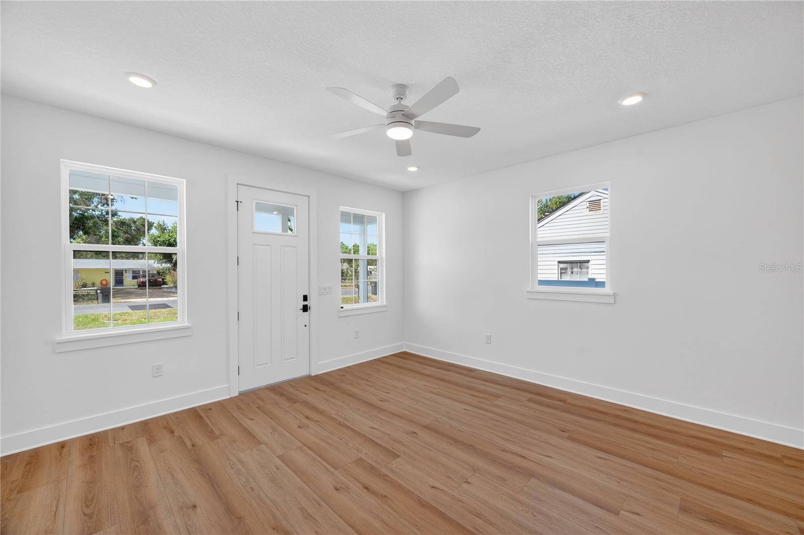 MAGNOLIA PARK - Residential