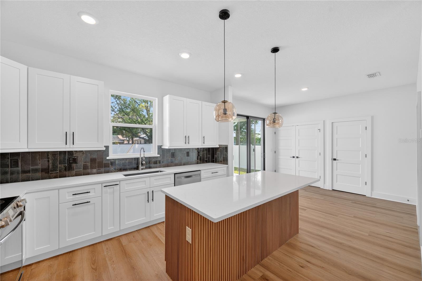 MAGNOLIA PARK - Residential