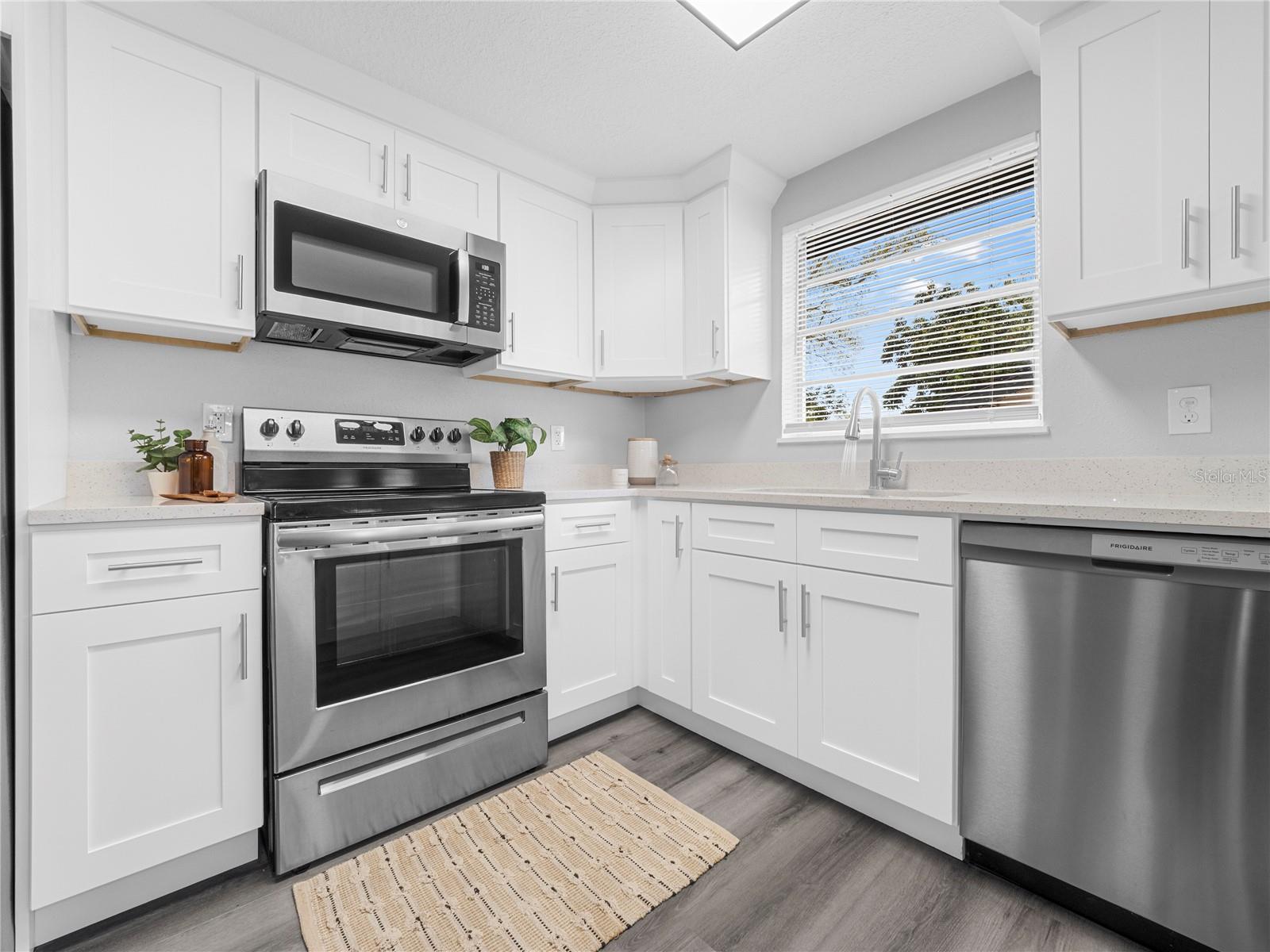 EL PORTAL - Residential